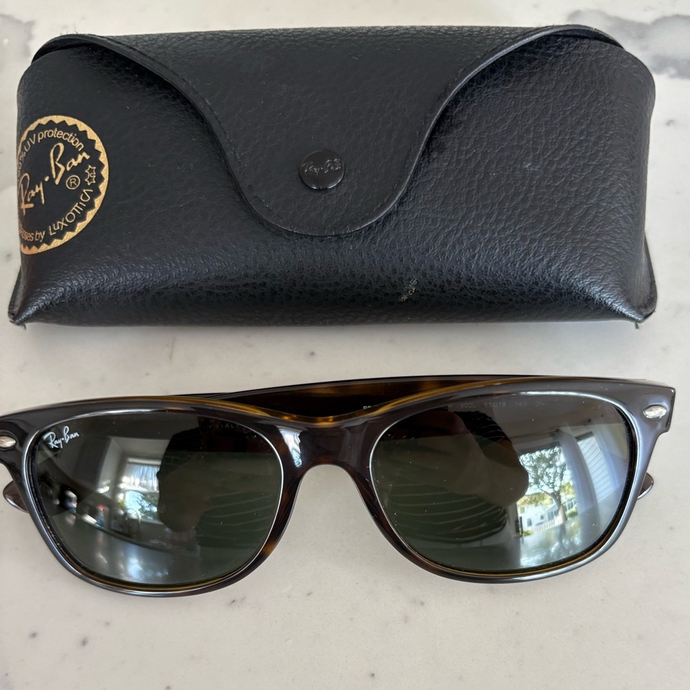 Ray-Ban Brown New Wayfarer RB 2132